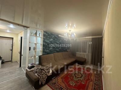 2-комнатная квартира, 44 м², 5/5 этаж помесячно, Майкудук, 12й микрорайон 47 за 100 000 〒 в Караганде, Алихана Бокейханова р-н