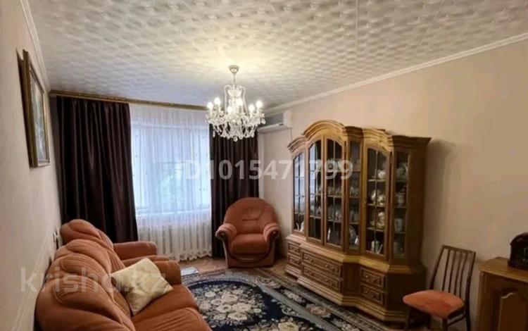 3-бөлмелі пәтер · 67 м² · 5/9 қабат, Строитель ш/а. 27/1, бағасы: 22 млн ₸ в Уральске, мкр Строитель — фото 2