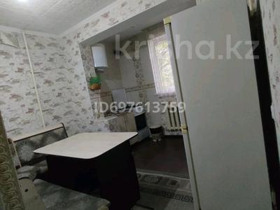 2-бөлмелі пәтер · 56 м² · 2/5 қабат, 8-й микрорайон, 8-й микрорайон — Республика, Аскарова, бағасы: 23.5 млн ₸ в Шымкенте, Туран р-н