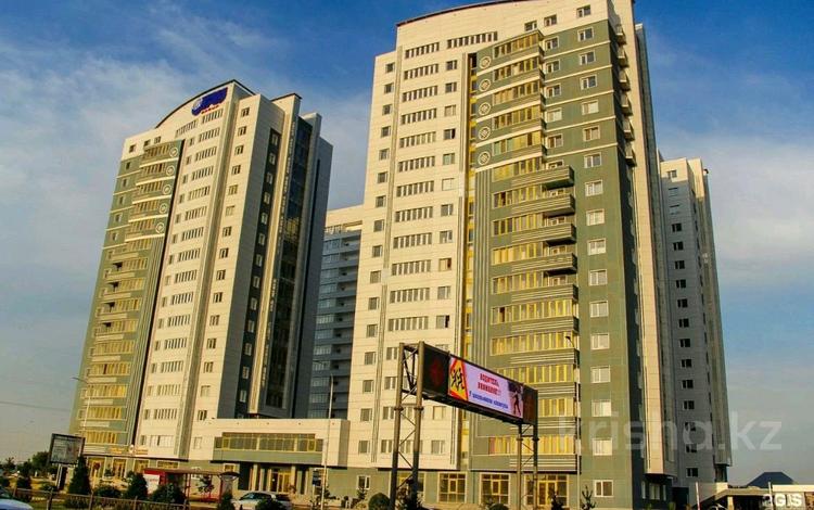 2-комнатная квартира · 70 м² · 11/16 этаж, Кунаева — Пр.Конаева - ул.Рыскулова за 200 000 ₸ в Шымкенте, Аль-Фарабийский р-н — фото 2