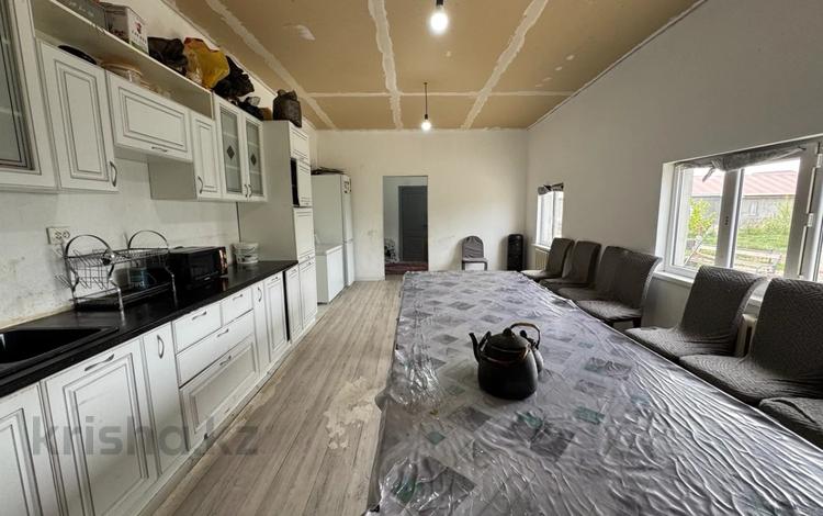 Отдельный дом · 4 комнаты · 267.7 м² · 8.6 сот., мкр Коктем, Ахметова 23 за 40 млн ₸ в Атырау — фото 21