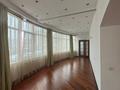 4-бөлмелі пәтер · 186.4 м² · 2/17 қабат, мкр Самал-3, Аль-Фараби 25, бағасы: 150 млн ₸ в Алматы, Медеуский р-н — фото 10