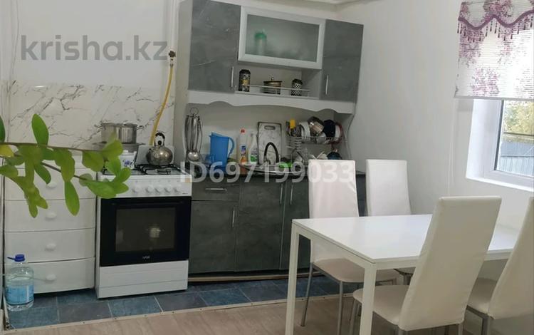 2-комнатная квартира, 59 м², 1/2 этаж, Бухар Жырау 2 — ЦОН