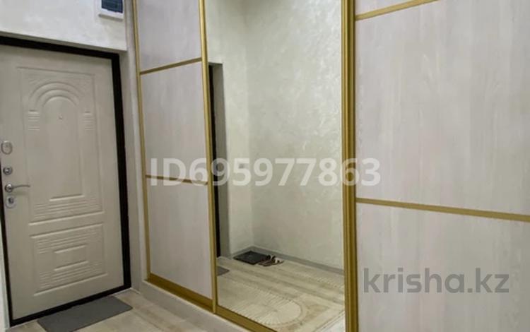 3-комнатная квартира · 76 м² · 5/10 этаж, 31-й мкр 11 за 27 млн ₸ в Актау — фото 2