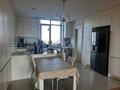 4-комнатная квартира · 125 м² · 4/21 этаж, Кабанбай батыра 43В за 750 000 ₸ в Астане, Есильский р-н — фото 2