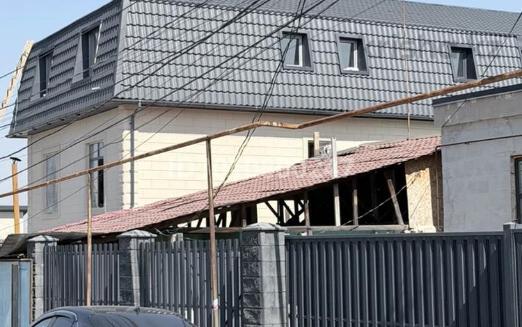 Офисы, медцентры и аптеки, образование, кабинеты и рабочие места, студии · 220 м² за 1.5 млн ₸ в Алматы, Медеуский р-н — фото 2
