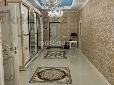 4-комнатная квартира, 186.9 м², 12/21 этаж, Аль-Фараби 21 за 180 млн 〒 в Алматы, Бостандыкский р-н