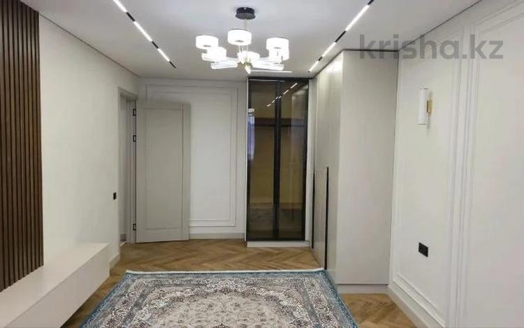 2-комнатная квартира · 75 м² · 5 этаж, Егизбаева 3, 5 — Каныша Сатпаева за 76 млн ₸ в Алматы — фото 9