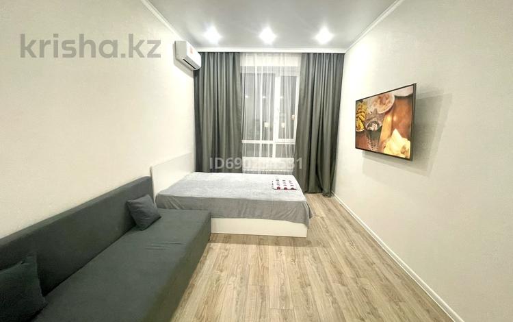 1-комнатная квартира · 50 м² · 5/12 этаж, Туран 34а за 13 000 ₸ в Астане, Нура р-н — фото 2