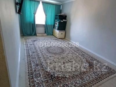 1-комнатная квартира · 36 м² · 4/5 этаж, мкр Шанхай, Макаренко 5 — Кафе шашу, магазин зарина, ателье, парикмахер, алкомаркет за 12 млн 〒 в Актобе