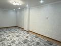 2-комнатная квартира · 76.8 м² · 5/10 этаж, Набережная 85 за 19.5 млн ₸ в Актобе, мкр. Курмыш — фото 2
