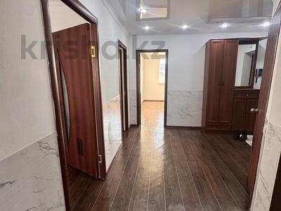 3-бөлмелі пәтер · 82.5 м² · 5/5 қабат, мкр Береке 2 — СРОЧНО, бағасы: 21 млн ₸ в Атырау