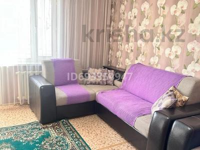 2-бөлмелі пәтер, 55 м², 2/5 қабат ай сайын, Первомайская 37а, бағасы: 150 000 〒 в Семее