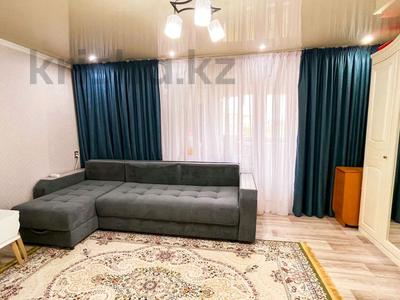 1-комнатная квартира, 33 м², 5/5 этаж, 5мкр 8 за 8.7 млн 〒 в Талдыкоргане, мкр Самал