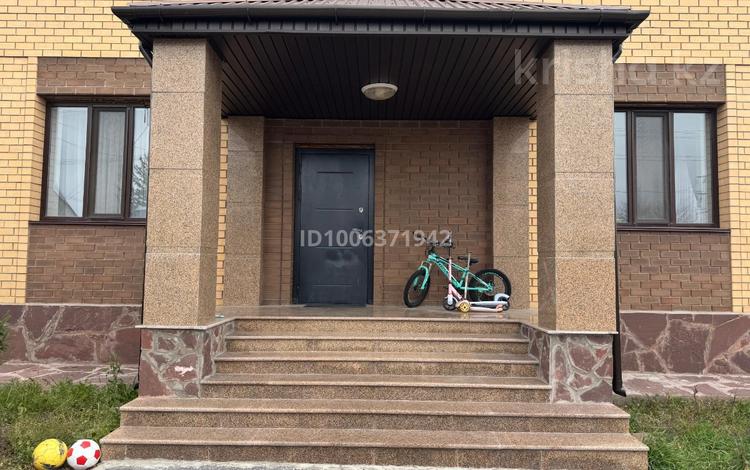 Отдельный дом · 5 комнат · 285 м² · 6 сот., мкр Новый Город — Мустафина, Терешкова, Гастелло за 157 млн ₸ в Караганде, Казыбек би р-н — фото 15