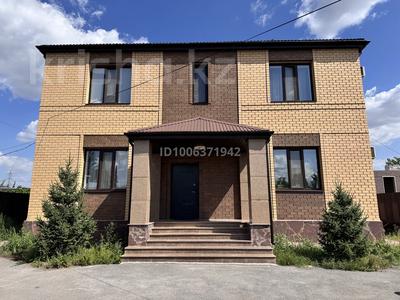 Жеке үй · 5 бөлме · 285 м² · 6 жүзд., Жаңа қала ш/а. — Мустафина, Терешкова, Гастелло, бағасы: 147 млн ₸ в Караганде, Казыбек би р-н