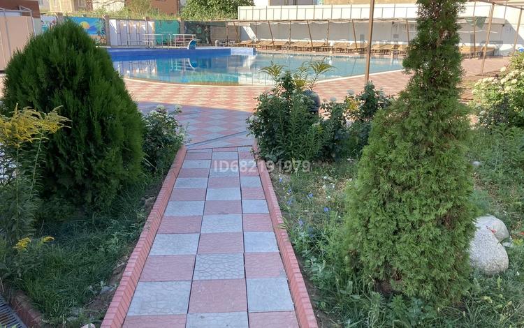 Бани, гостиницы и зоны отдыха • 690 м² за 580 млн 〒 в Алматы, Наурызбайский р-н — фото 29