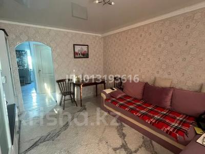 4-бөлмелі пәтер · 60 м² · 5/5 қабат, мкр 8, Гришина 76, бағасы: 16.3 млн ₸ в Актобе