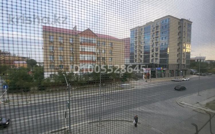 1-бөлмелі пәтер · 31 м² · 3/5 қабат, мкр Центральный, Канцева — Драмтеатр, бағасы: 170 000 ₸ в Атырау — фото 32