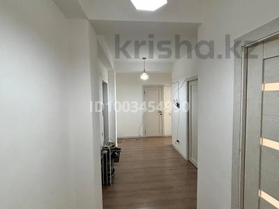 2-комнатная квартира · 67 м² · 3/9 этаж, мкр Береке 49 за 160 000 ₸ в Атырау