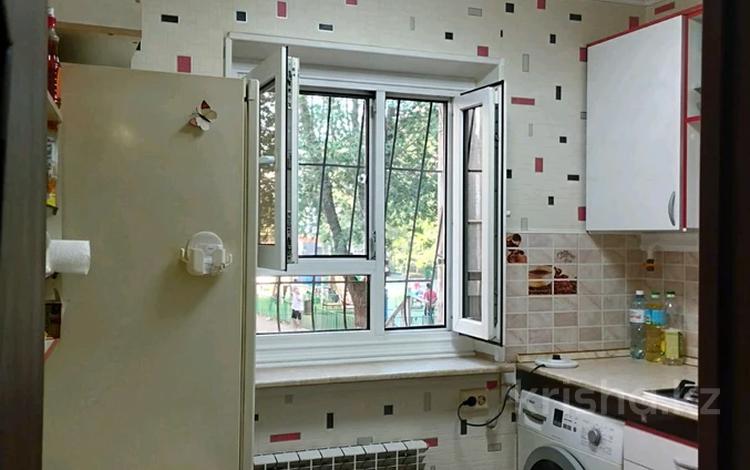 1-комнатная квартира · 32 м² · 1/5 этаж, 4 мкр 16 дом за 16.5 млн ₸ в Конаеве — фото 2