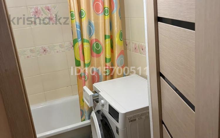 2-бөлмелі пәтер · 51 м² · 2/9 қабат, 30-шағынаудан 31, бағасы: 190 000 ₸ в Караганде, Казыбек би р-н — фото 2