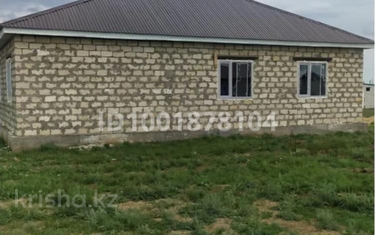 Отдельный дом · 5 комнат · 160 м² · 10 сот., Самал, квартал-8 33 — Самал квартал-8 за 12 млн 〒 в Кандыагаш — фото 2