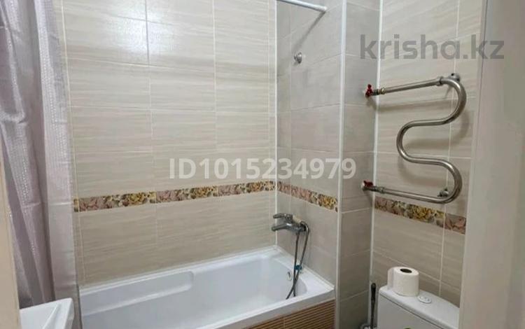 2-комнатная квартира · 50 м² · 9/9 этаж, Акселеу Сейдимбек 7 — Анет баба за 15 000 ₸ в Астане, Нура р-н — фото 17