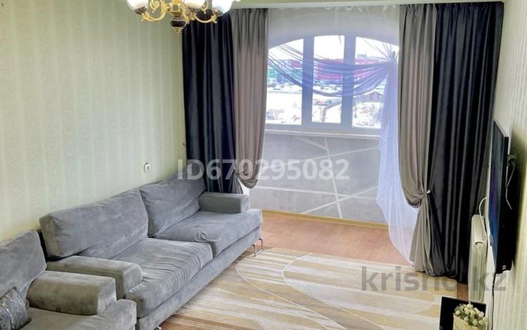 2-комнатная квартира · 52 м² · 8/10 этаж, Камзина 106 — РайонБатырМола.Домнапротив. за 20 000 ₸ в Павлодаре — фото 124