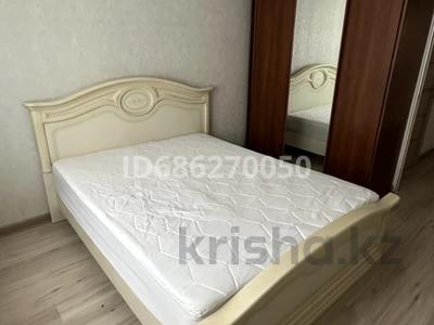 Аренда квартир в Атырауской обл.: 2-комнатная квартира · 55 м² · 5/5 этаж · помесячно, 10 мкр — За Мурагером за 150 000 〒 2-комнатная квартира · 55 м² · 5/5 этаж · помесячно, 10 мкр — За Мурагером за 150 000 〒 в Атырау, мкр Привокзальный-3А