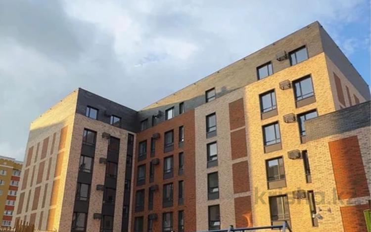 2-комнатная квартира · 55 м² · 2/5 этаж, мкр. Алтын орда 22е за 250 000 ₸ в Актобе — фото 2