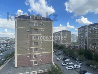 2-бөлмелі пәтер · 76.8 м² · 6/8 қабат, Центральный ш/а., Валиханова, бағасы: 33.5 млн ₸ в Атырау, мкр Центральный