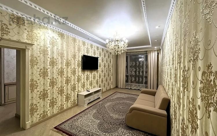 2-комнатная квартира · 63 м² · 12/14 этаж, Манаса — Абая за 72.5 млн ₸ в Алматы, Алмалинский р-н — фото 2