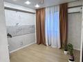 2-комнатная квартира · 43 м² · 9/13 этаж, Толе би 189/3 — Жарокова за 44 млн ₸ в Алматы, Алмалинский р-н — фото 9