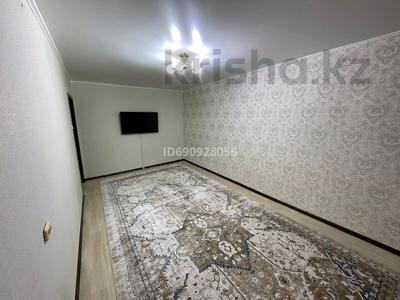 3-бөлмелі пәтер, 65 м², 6/9 қабат, мкр Кунаева, бағасы: 20.5 млн 〒 в Уральске, мкр Кунаева