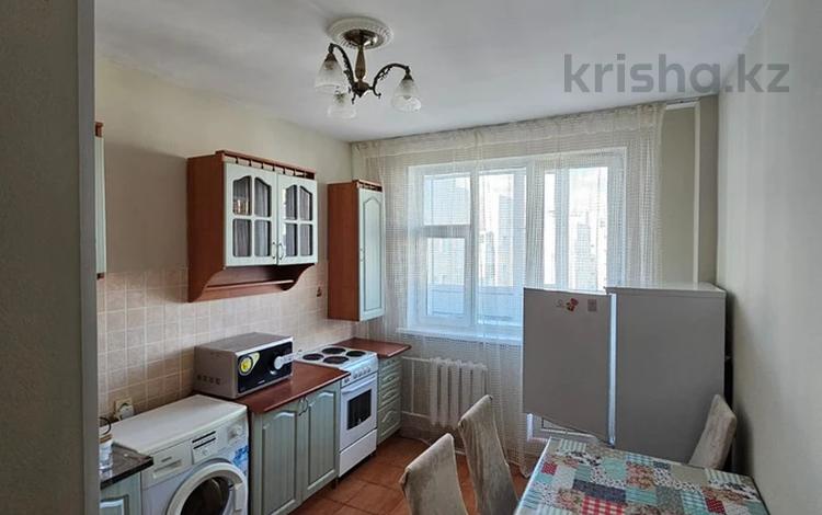 3-бөлмелі пәтер · 78 м² · 4/14 қабат, Отырар 18, бағасы: 40 млн ₸ в Астане, р-н Байконур — фото 2