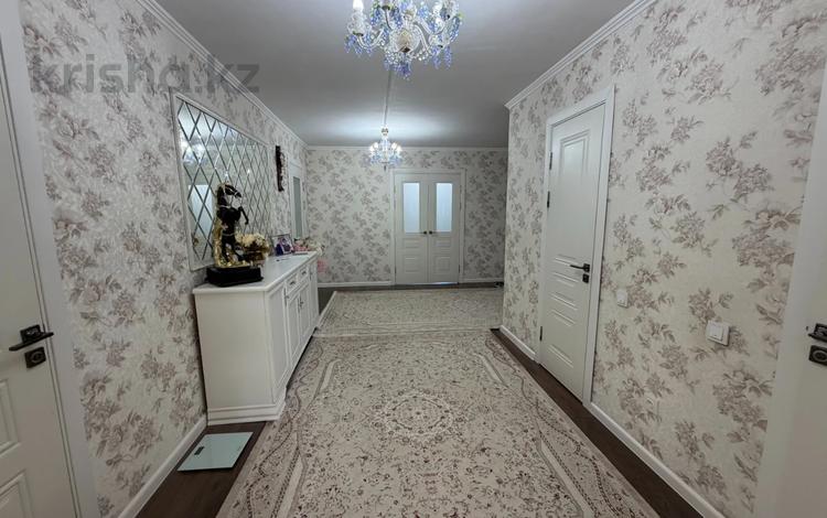 4-бөлмелі пәтер · 117.5 м² · 4/10 қабат, Алии Молдагуловой, бағасы: 36 млн ₸ в Актобе — фото 3