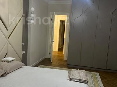 3-бөлмелі пәтер · 120 м² · 5 қабат, Нұрсәт ш/а, Шаяхметова — Шаяхметова, бағасы: 700 000 ₸ в Шымкенте, Каратауский р-н
