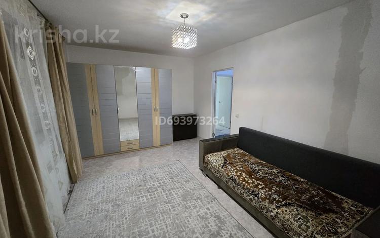 2-комнатная квартира, 54 м², 1/6 этаж помесячно, мкр Мадениет, Уч.№845 834/30