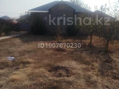 Отдельный дом · 4 комнаты · 100 м² · 10 сот., мкр Нуртас 200 — Ақсұңқар 200 за 55 млн 〒 в Шымкенте, Каратауский р-н