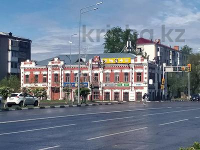 Свободное назначение, офисы, магазины и бутики, общепит, салоны красоты, медцентры и аптеки, образование, развлечения • 486.1 м² за 91 млн 〒 в Петропавловске