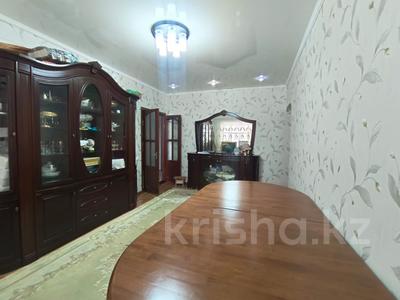 4-комнатная квартира, 85 м², 2/3 этаж, ул ПР Жамбыла за 35 млн 〒 в Таразе