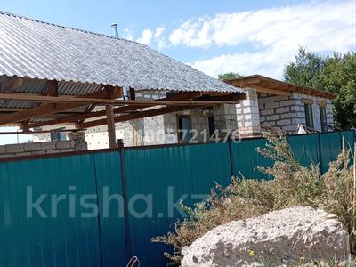 Дача · 5 комнат · 90 м² · 6 сот., Ск Гаухар 177 — Ск Сарбаз за 11 млн 〒 в Актобе, СК Сарбаз