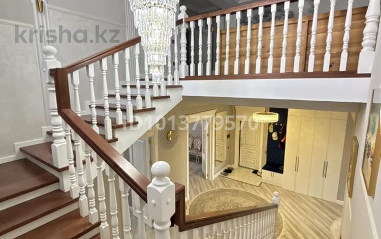 6-комнатная квартира · 250 м² · 4/5 этаж, Иманалиева 1 за 90.9 млн ₸ в Таразе — фото 22