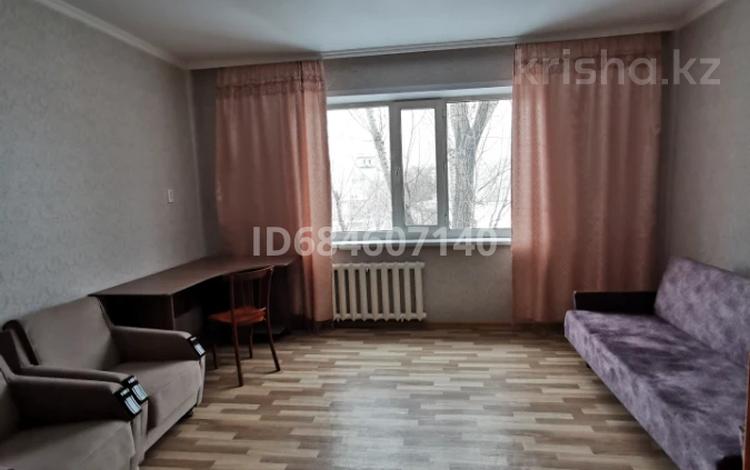 1-комнатная квартира · 41 м² · 3/5 этаж, Первомайская 32А за 140 000 ₸ в Семее — фото 2