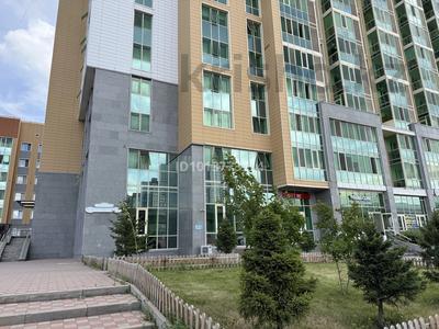 Еркін, кеңселер, дүкендер мен бутиктер, қоғамдық тамақтану орны, сұлулық салондары, фитнес және спорт, медорталықтар мен дәріханалар, білім орталықтары, ойын-сауық, конференц-залдар, кабинеттер және жұмыс орындары, студиялар · 172 м², бағасы: 3 млн ₸ в Астане, Есильский р-н