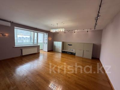 3-бөлмелі пәтер · 140 м² · 5/9 қабат, Мендикулова 21 — проспект Аль-Фараби, бағасы: 500 000 〒 в Алматы, Медеуский р-н