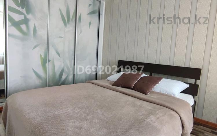 3-бөлмелі пәтер · 70 м² · 2/5 қабат, мкр Кунаева 26, бағасы: 25 000 ₸ в Уральске — фото 15