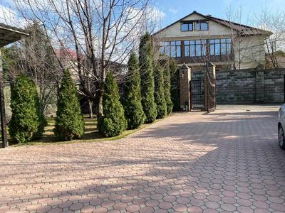 Жеке үй · 7 бөлме · 650 м² · 10 сот., мкр Мирас, бағасы: 2.2 млн 〒 в Алматы, Бостандыкский р-н