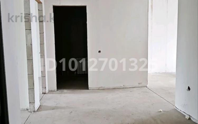 3-комнатная квартира · 70 м² · 1/2 этаж, мкр Жулдыз, Евразийская 52 — Коняхина за 15.7 млн ₸ в Уральске — фото 4
